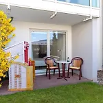 Apartamento Yachthafenresidenz-wohnung-8105-9733